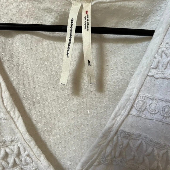 By Anthropologie Adriana White Lace Top, size XSP - Picture 6 of 8